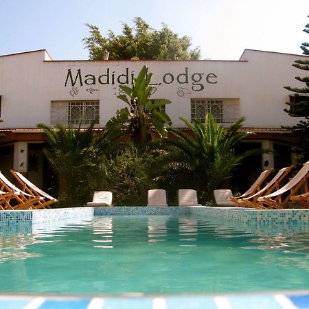 Madidi Lodge Lilongwe Bagian luar foto