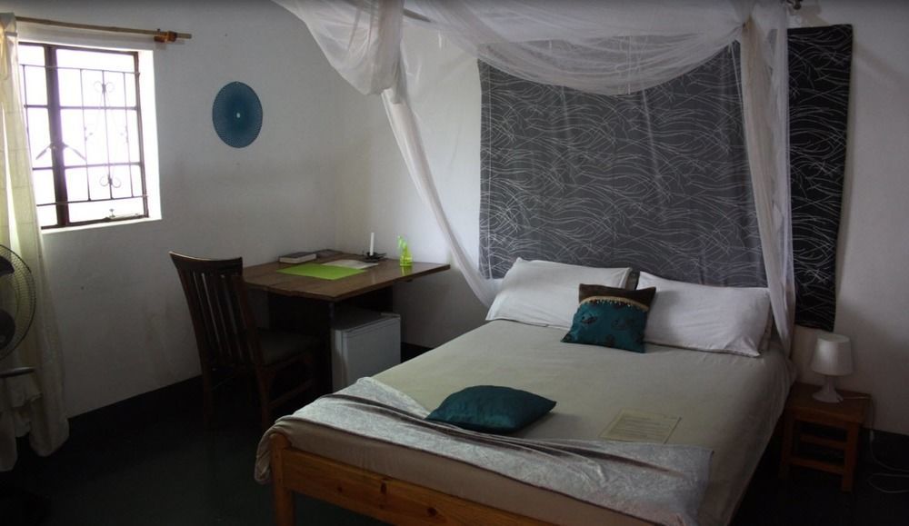 Madidi Lodge Lilongwe Bagian luar foto