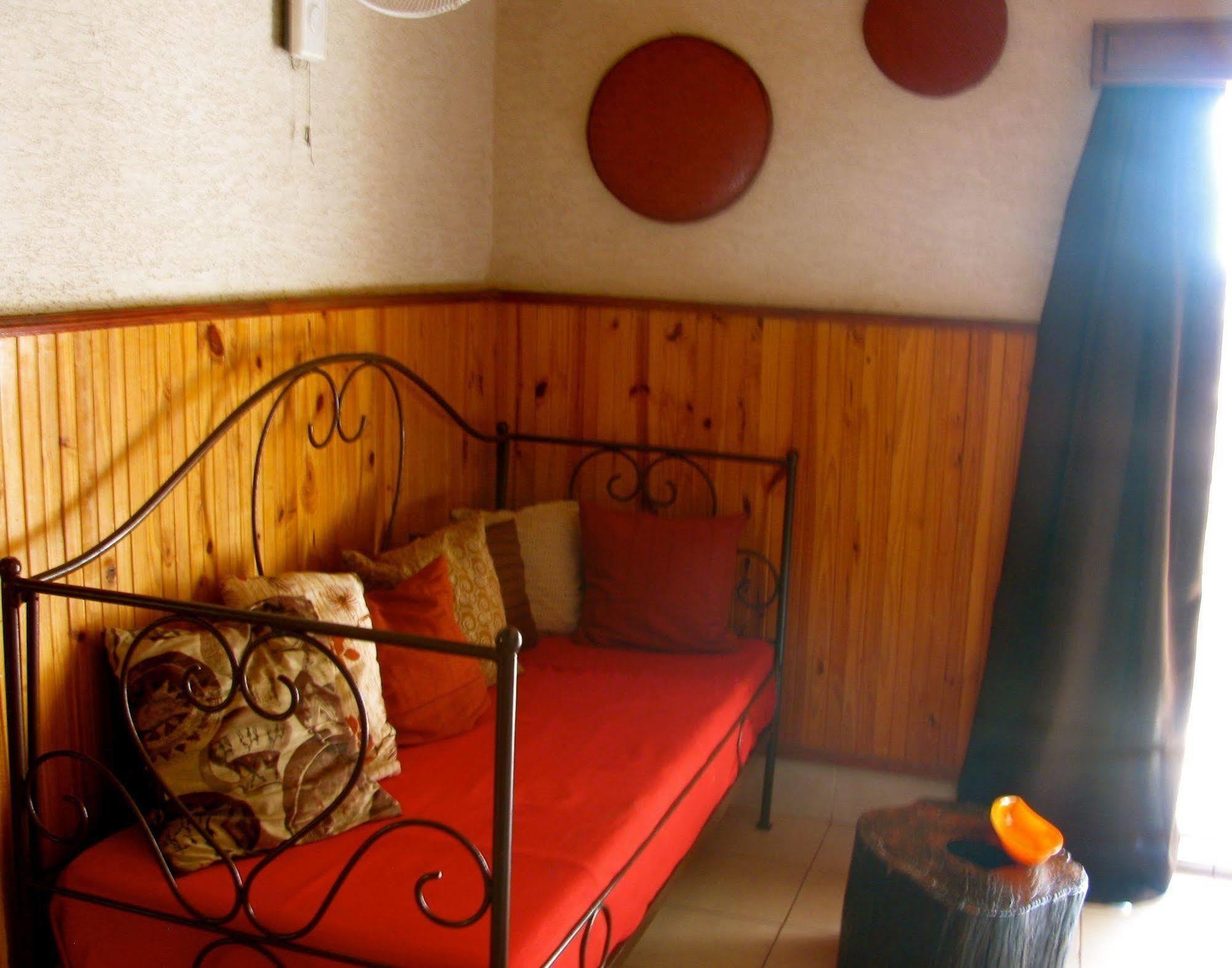 Madidi Lodge Lilongwe Bagian luar foto