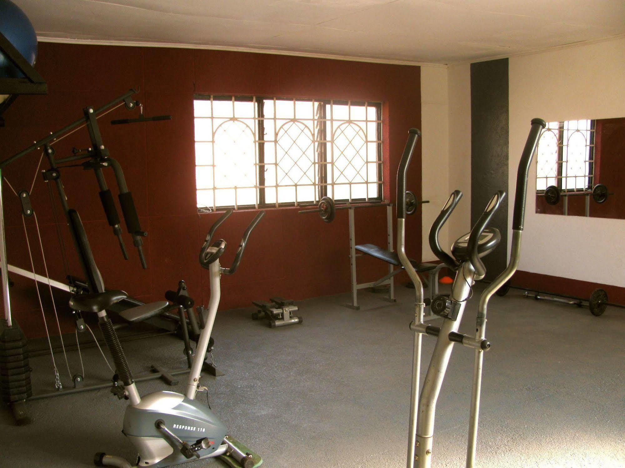 Madidi Lodge Lilongwe Bagian luar foto