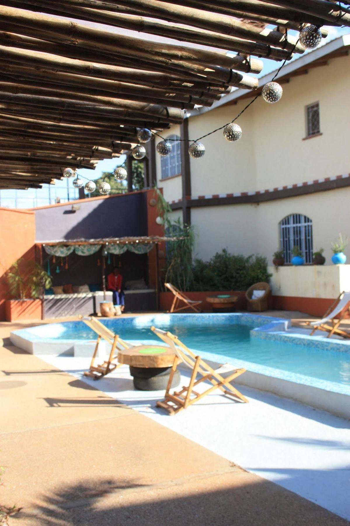 Madidi Lodge Lilongwe Bagian luar foto